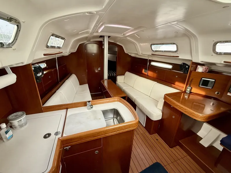 Slide: The Image of Beneteau First 36.7 2005 - 6072383