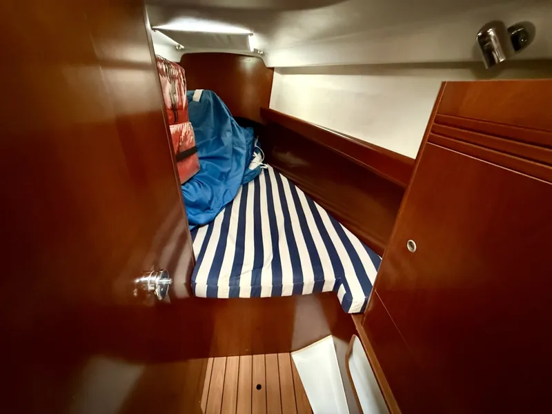 Slide: The Image of Beneteau First 36.7 2005 - 6072380