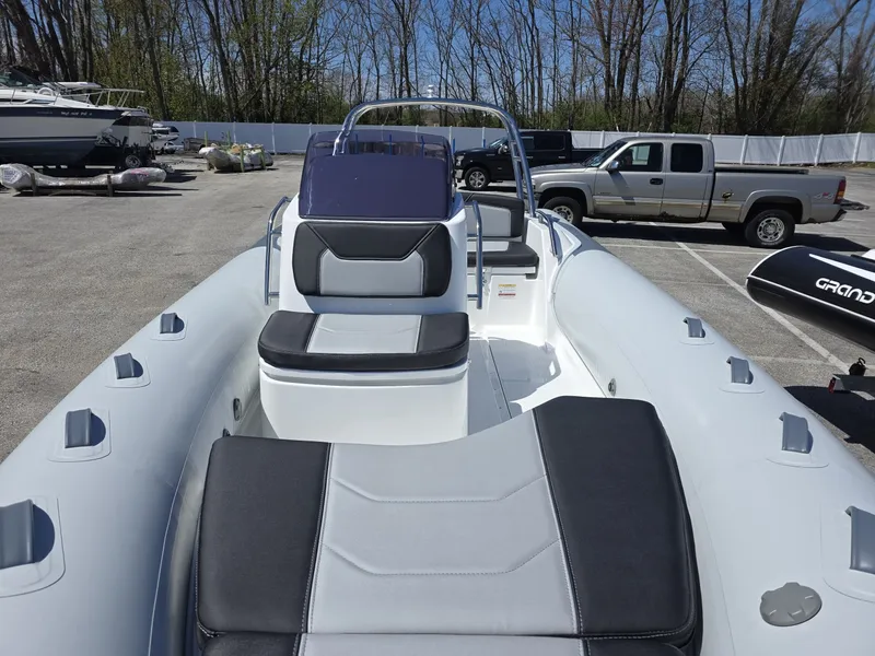 Slide: The Image of Grand G500 2027 - 6072423