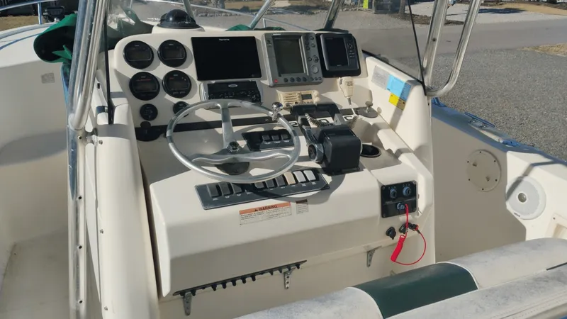 Slide: The Image of Pursuit 2670 Cuddy Console 2001 - 6072556