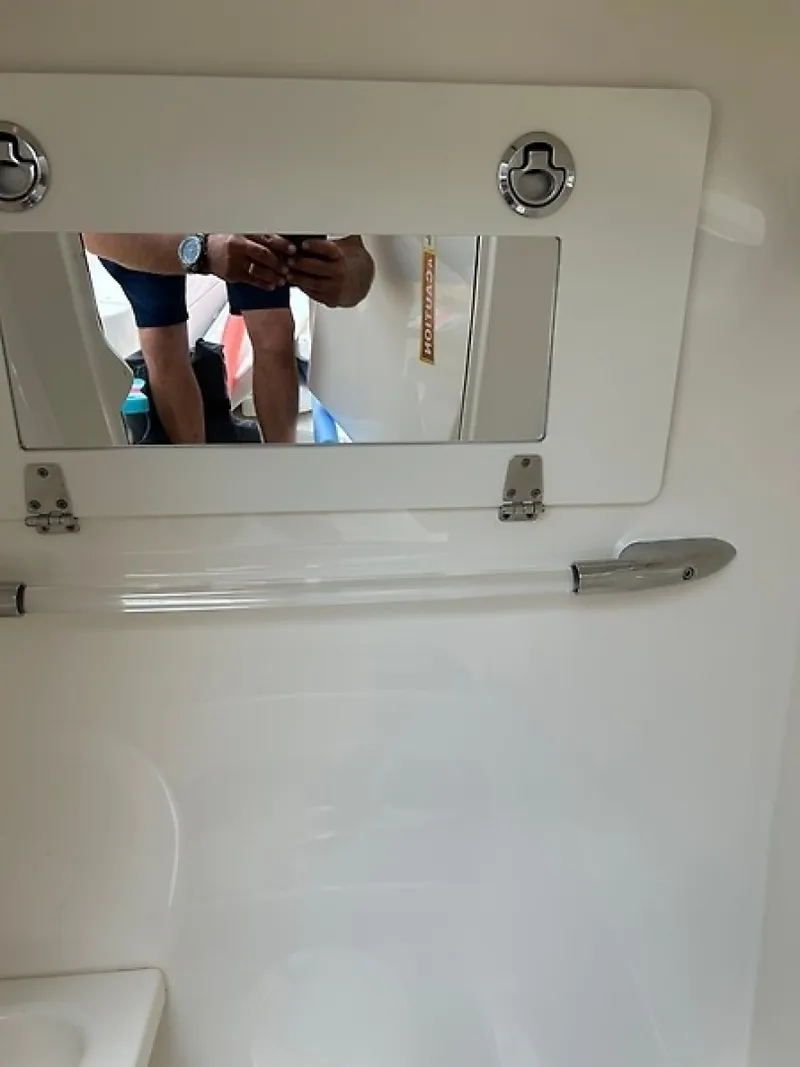 Slide: The Image of 0005686305 - 6073807