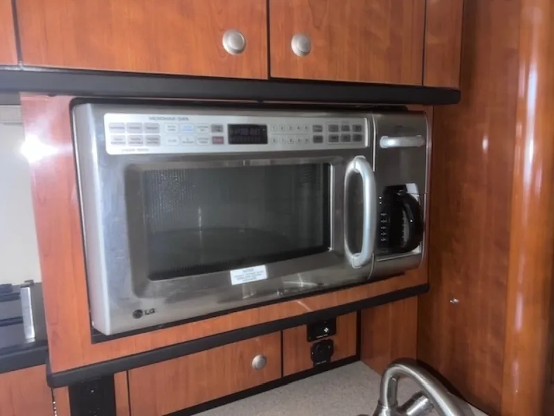 Slide: The Image of LG Microwave - 6074208