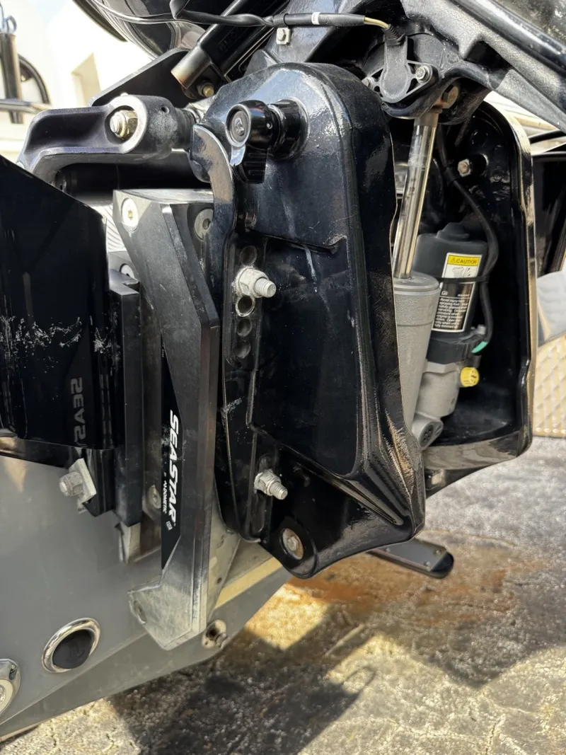 Slide: The Image of Tidewater 2110 Bay 2022 - 6073924