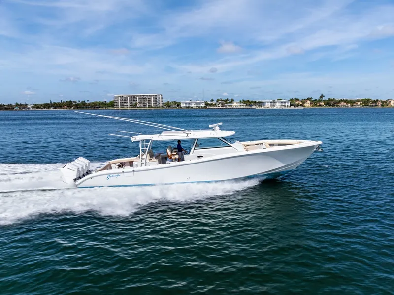 Slide: The Image of Yellowfin 54 Offshore 2024 - 6088014