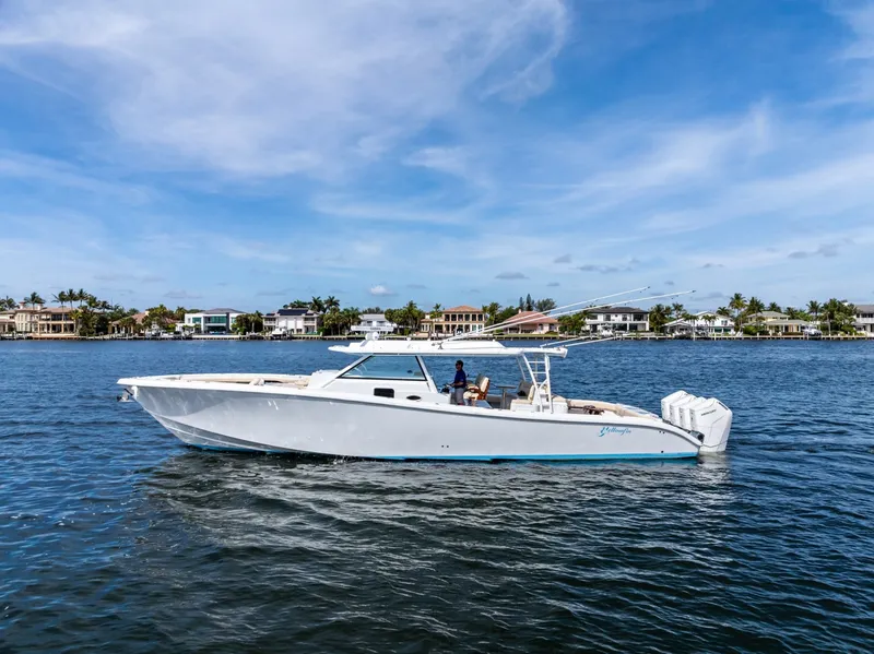 Slide: The Image of Yellowfin 54 Offshore 2024 - 6087991