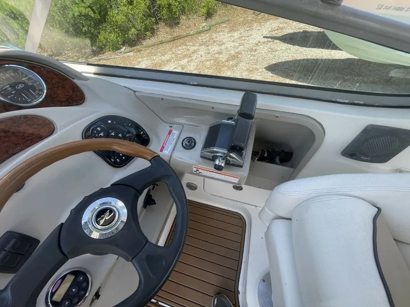 Slide: The Image of Sea Ray 280 Sundancer 2008 - 6074706