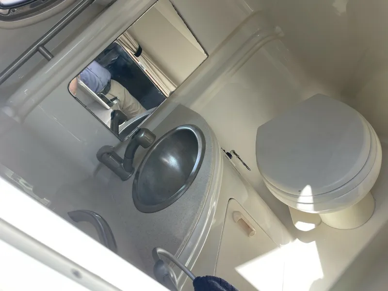 Slide: The Image of Sea Ray 280 Sundancer 2008 - 6074748