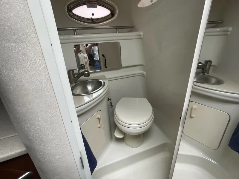 Slide: The Image of Sea Ray 280 Sundancer 2008 - 6089089