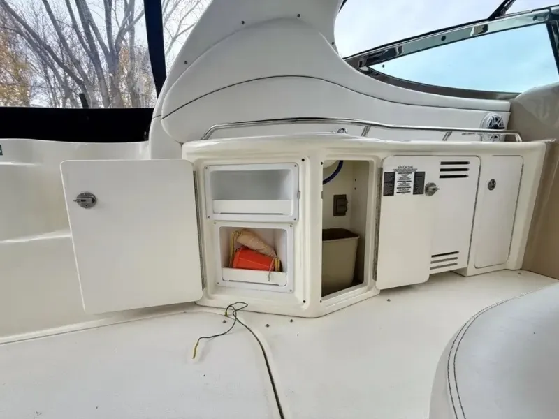 Slide: The Image of Sea Ray 360 SUNDANCER 2004 - 6074778