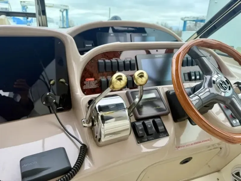 Slide: The Image of Sea Ray 360 SUNDANCER 2004 - 6074791