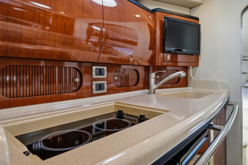 Slide: The Image of Sea Ray 360 SUNDANCER 2004 - 8124177