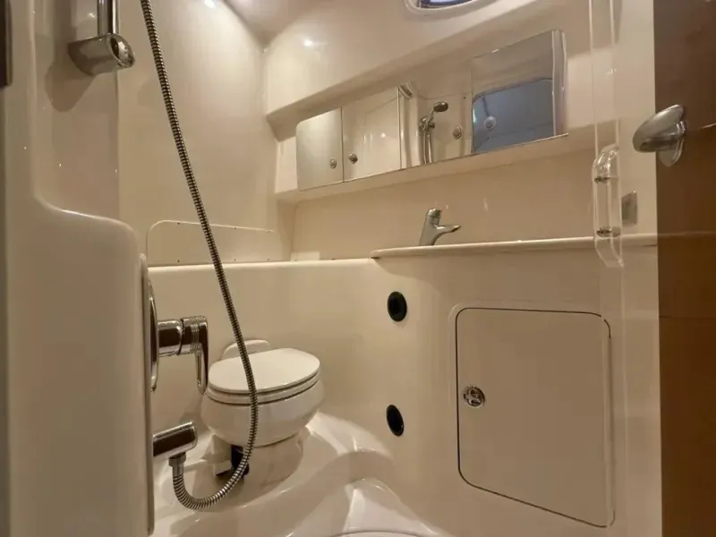 Slide: The Image of Sea Ray 360 SUNDANCER 2004 - 6074806