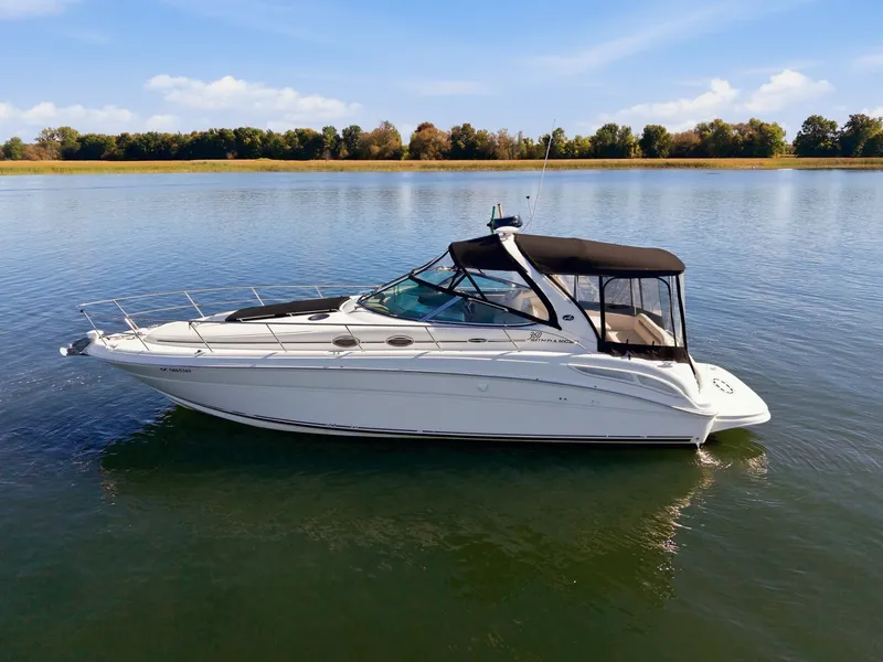 Slide: The Image of Sea Ray 360 SUNDANCER 2004 - 8124192