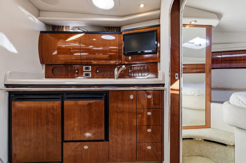 Slide: The Image of Sea Ray 360 SUNDANCER 2004 - 8124178