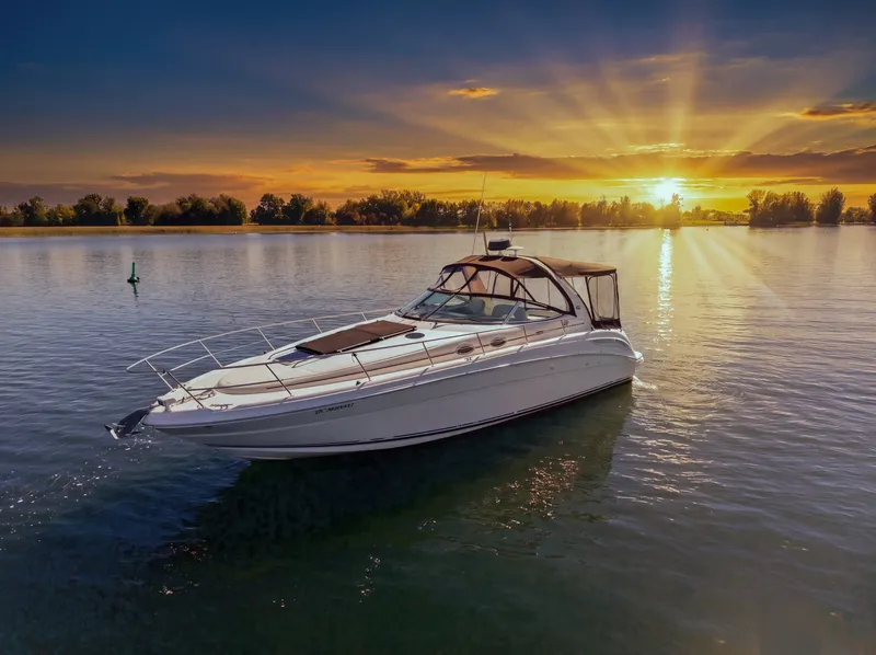 Slide: The Image of Sea Ray 360 SUNDANCER 2004 - 8124207