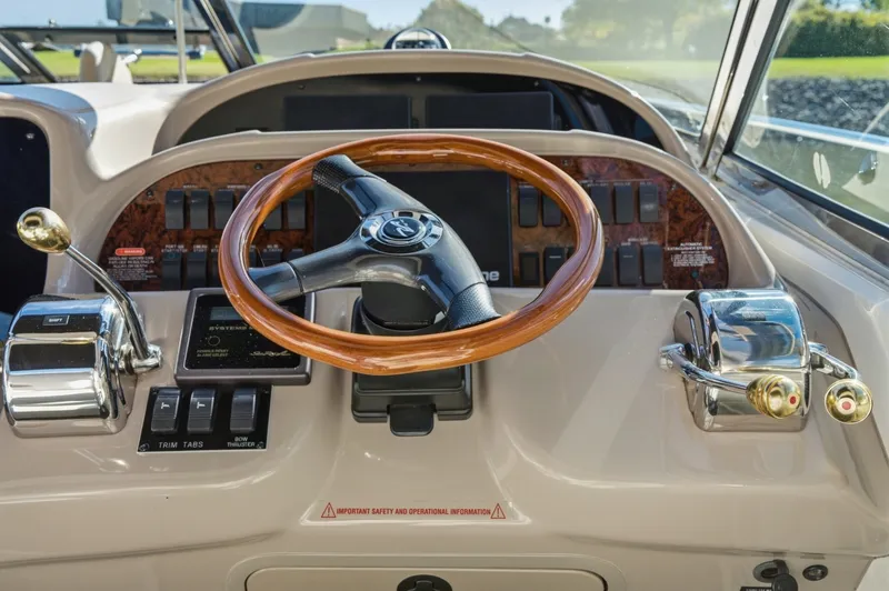 Slide: The Image of Sea Ray 360 SUNDANCER 2004 - 8124167