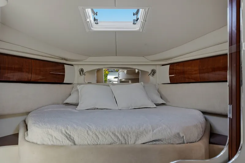 Slide: The Image of Sea Ray 360 SUNDANCER 2004 - 8124187