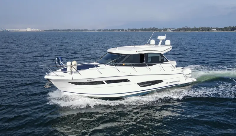 Slide: The Image of Regal 38 XO 2020 - 6085256