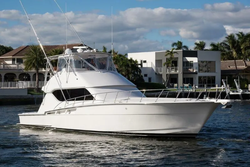 Slide: The Image of Hatteras 60 SALT RUSH - Exterior 2000 Hatteras 60 SALT RUSH - 7867213