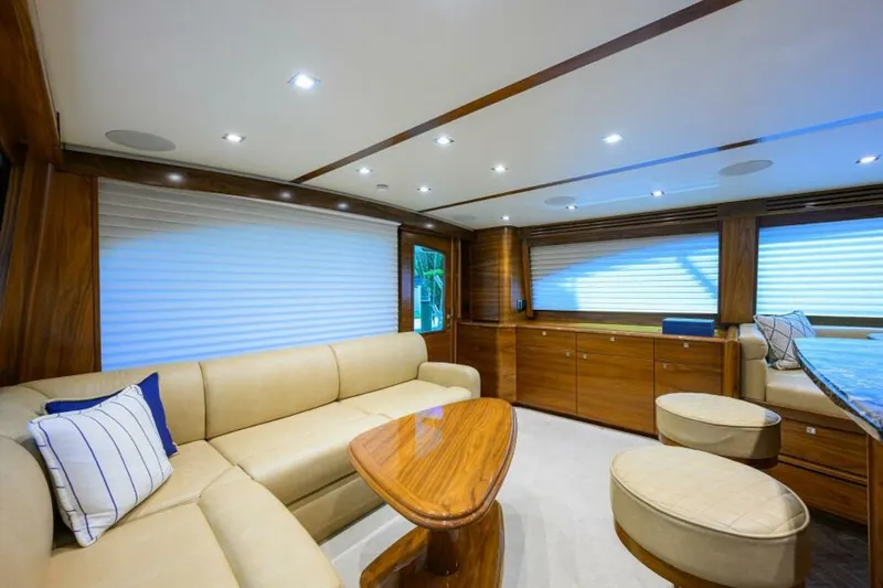 Slide: The Image of 2023 Viking 64 Convertible - Salon 2023 Viking 64 Convertible HMY Trade - 6074926