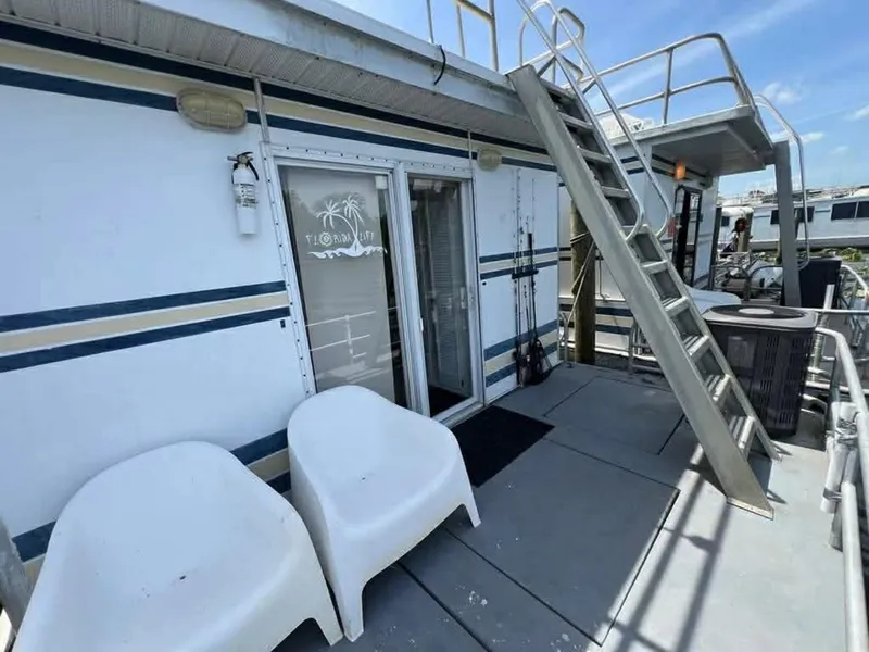 Slide: The Image of Aqua Chalet 4614 1999 - 6074988