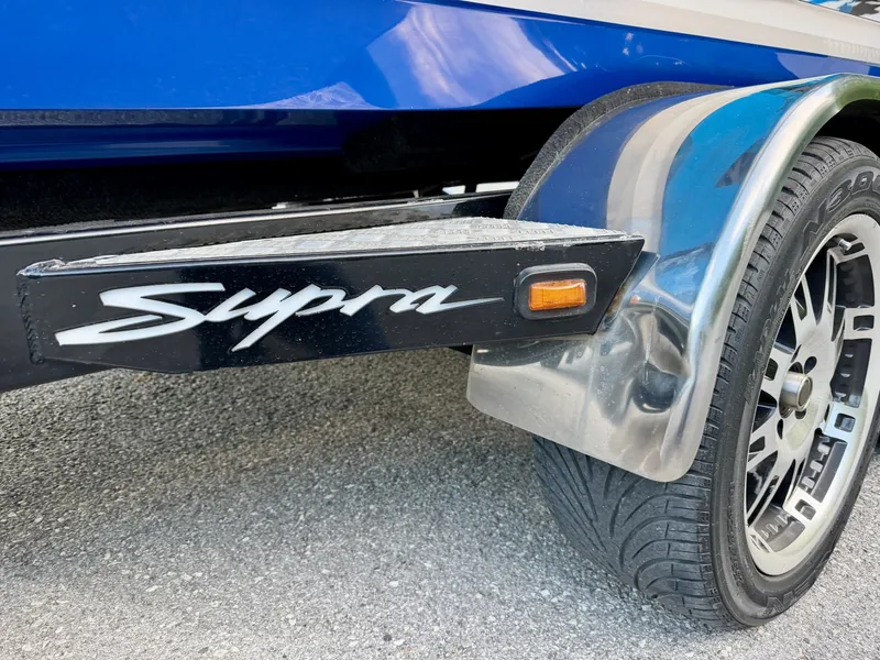 Slide: The Image of Supra Launch 22SSV World's Edition 2008 - 6075566