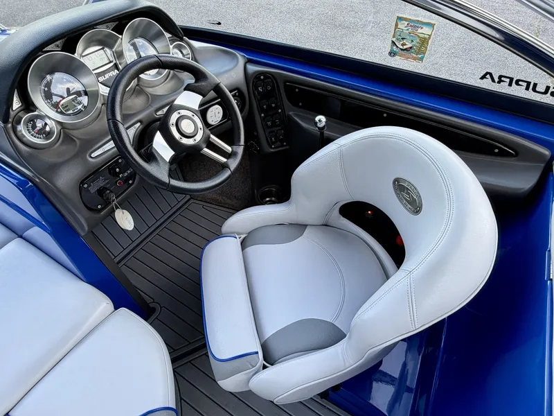 Slide: The Image of Supra Launch 22SSV World's Edition 2008 - 6075419