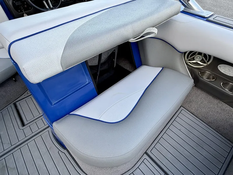 Slide: The Image of Supra Launch 22SSV World's Edition 2008 - 6075458