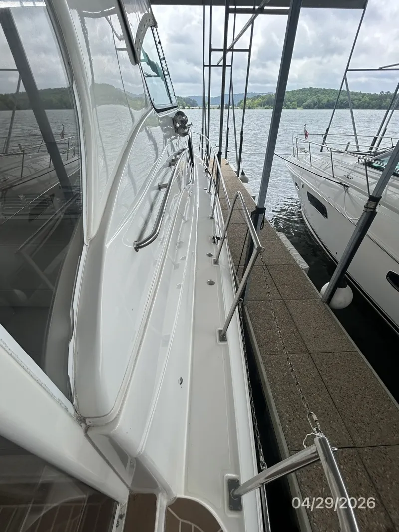 Slide: The Image of 44' Cruisers starboard side deck2 - 6075667