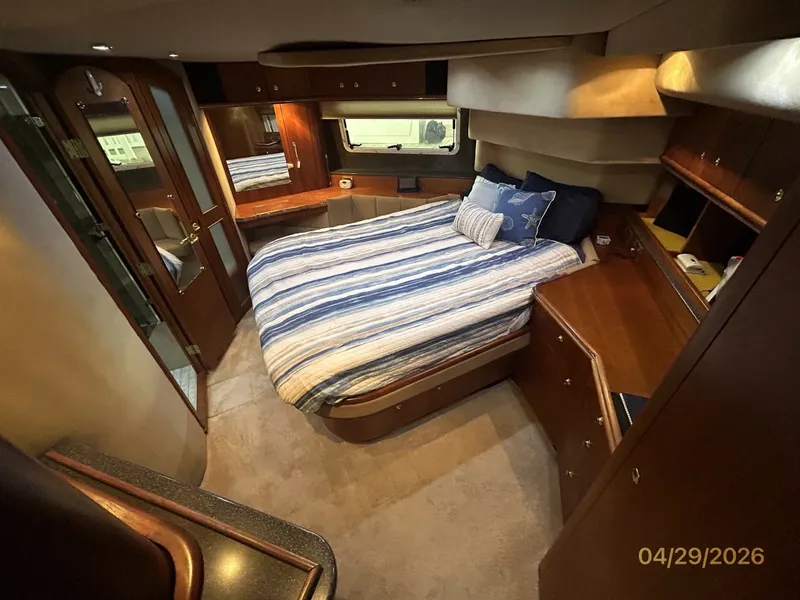 Slide: The Image of 44' Cruisers master stateroom - 6075644