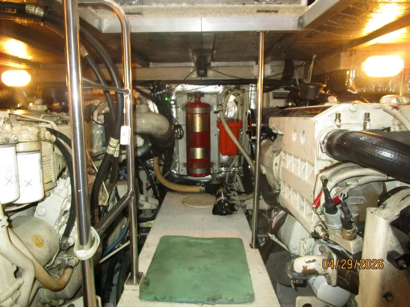 Slide: The Image of 44' Cruisers engine room aft - 6075618