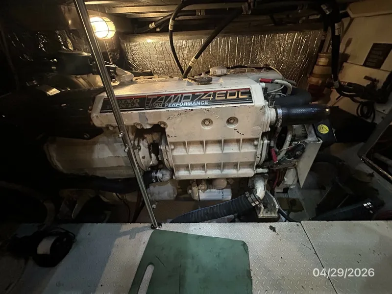 Slide: The Image of 44' Cruisers port main engine - 6075651