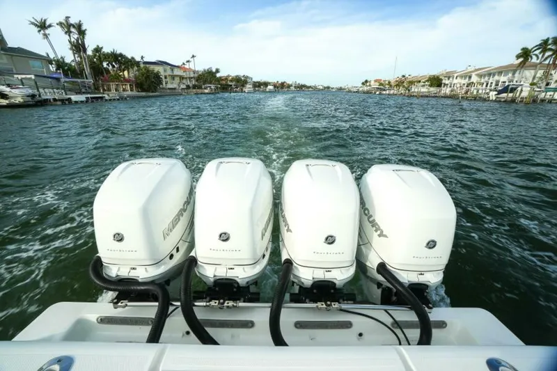 Slide: The Image of SeaVee 390 2013 - 6075906