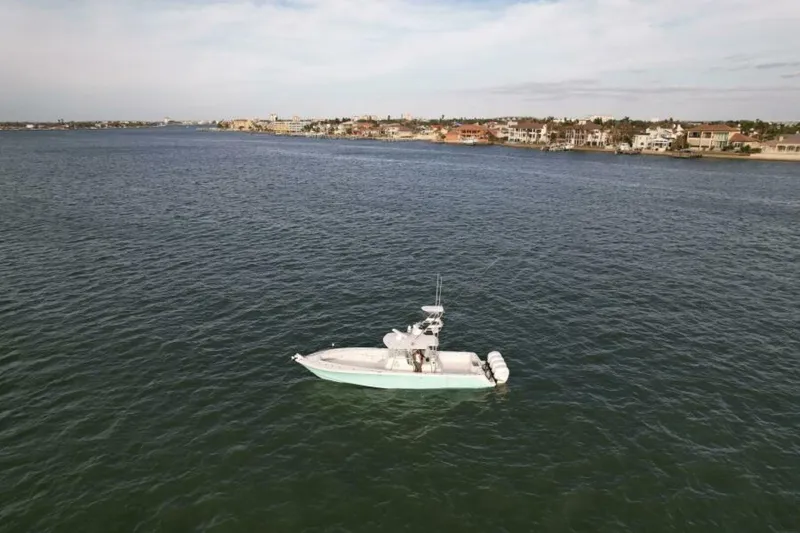 Slide: The Image of SeaVee 390 2013 - 6075899
