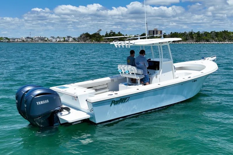 Slide: The Image of Parker Marine 2801 2022 - 6076711