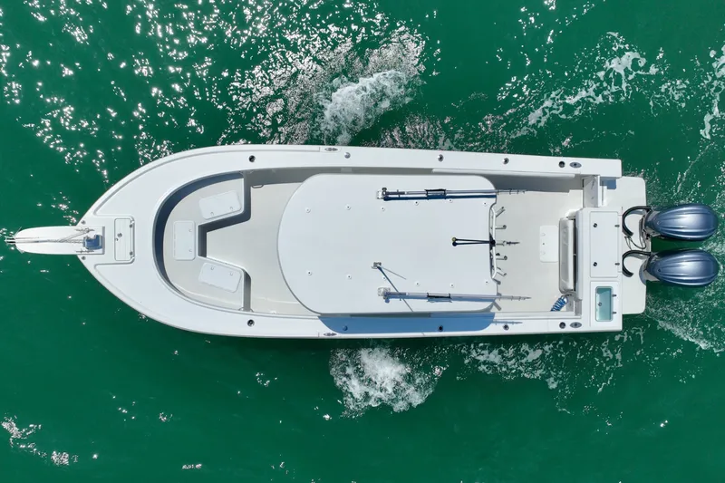 Slide: The Image of Parker Marine 2801 2022 - 6076718