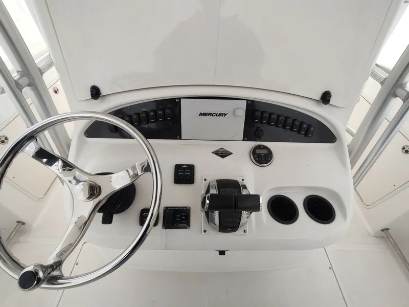 Slide: The Image of Boston Whaler 320 Outrage 2006 - 6084648