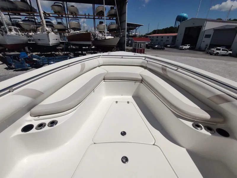 Slide: The Image of Boston Whaler 320 Outrage 2006 - 7163915