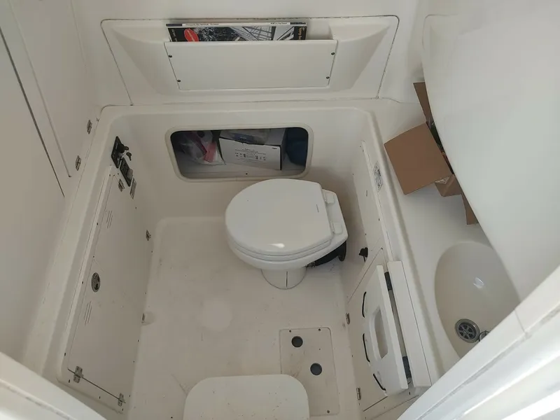 Slide: The Image of Boston Whaler 320 Outrage 2006 - 6085657