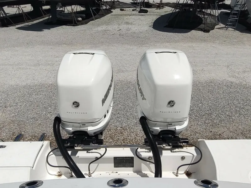 Slide: The Image of Boston Whaler 320 Outrage 2006 - 6085659
