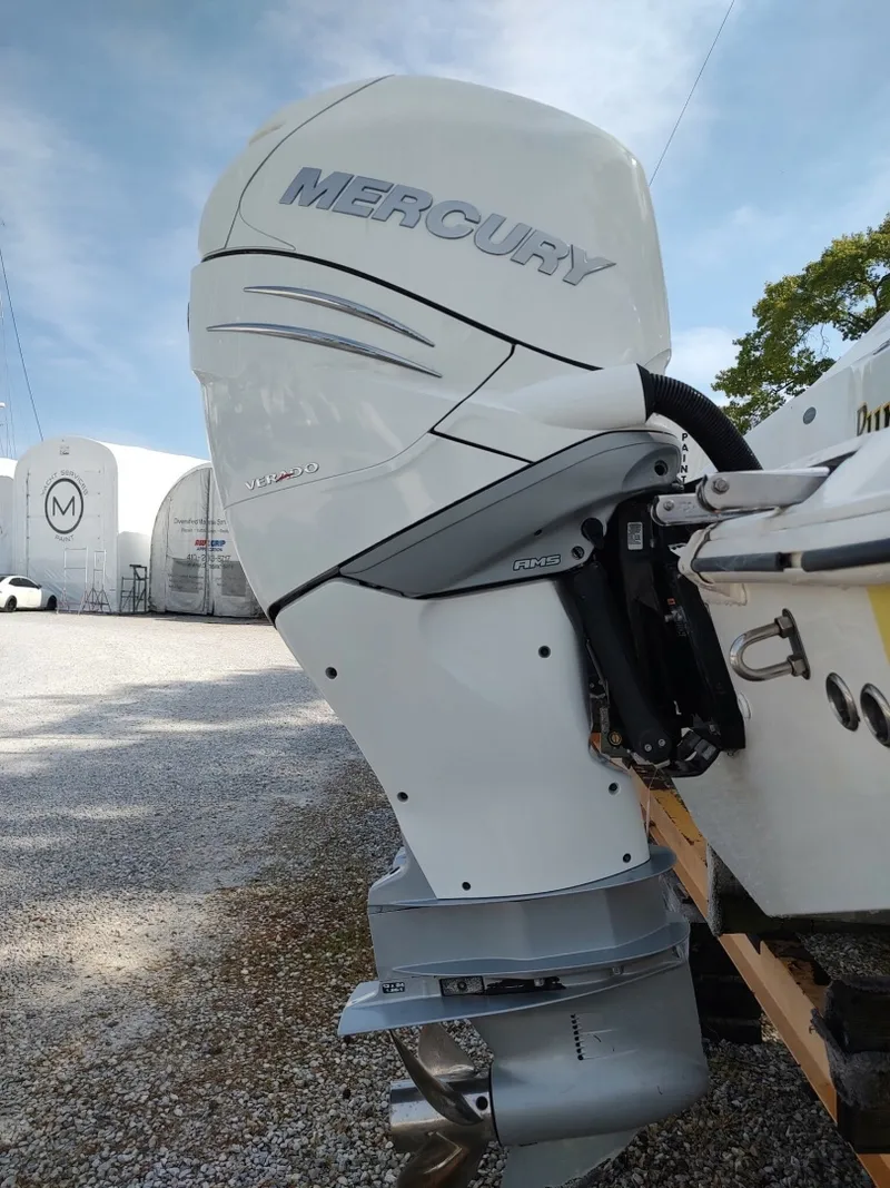 Slide: The Image of Boston Whaler 320 Outrage 2006 - 6084444