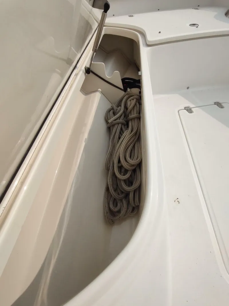 Slide: The Image of Boston Whaler 320 Outrage 2006 - 6853375