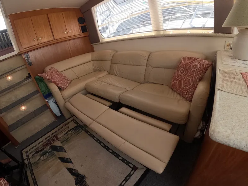 Slide: The Image of Carver Yachts 406 Motor Yacht 2000 - 6076095