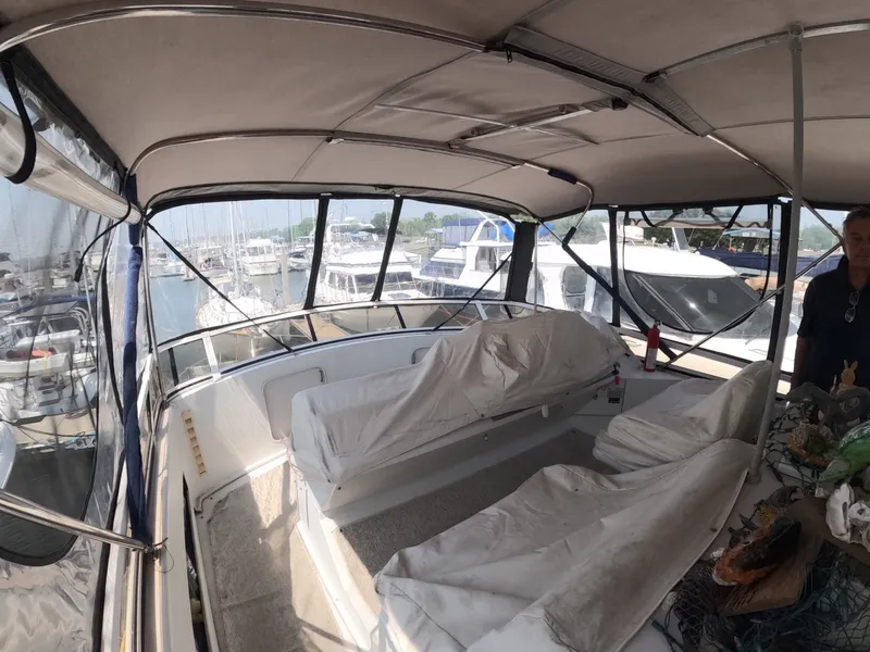 Slide: The Image of Carver Yachts 406 Motor Yacht 2000 - 6076109