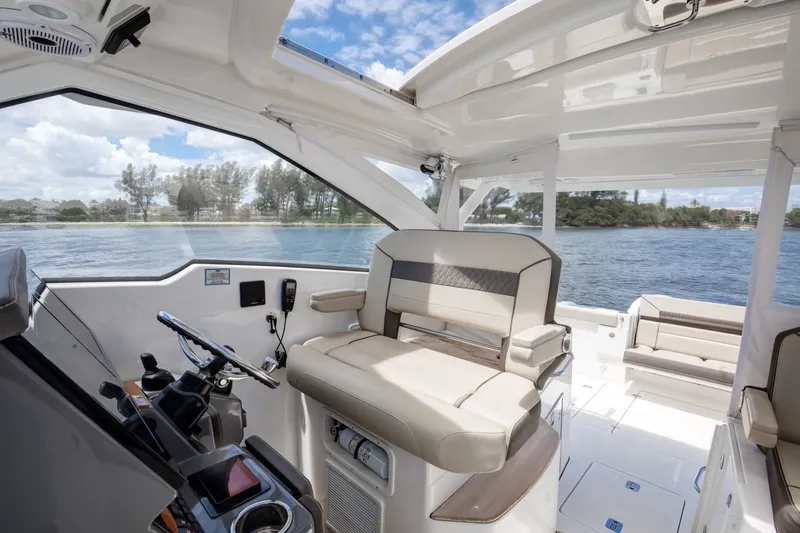 Slide: The Image of Pursuit 37 - Irish Ayes - Helm Deck, Helm Chair 2020 Pursuit DC 365 - Irish Ayes - 7866878