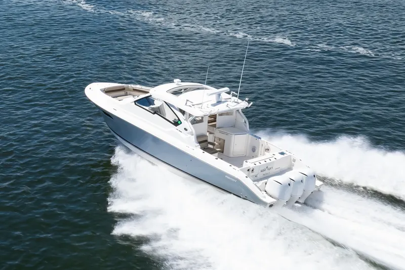 Slide: The Image of Pursuit 37 - Irish Ayes - Profile 2020 Pursuit DC 365 - Irish Ayes - 7866888