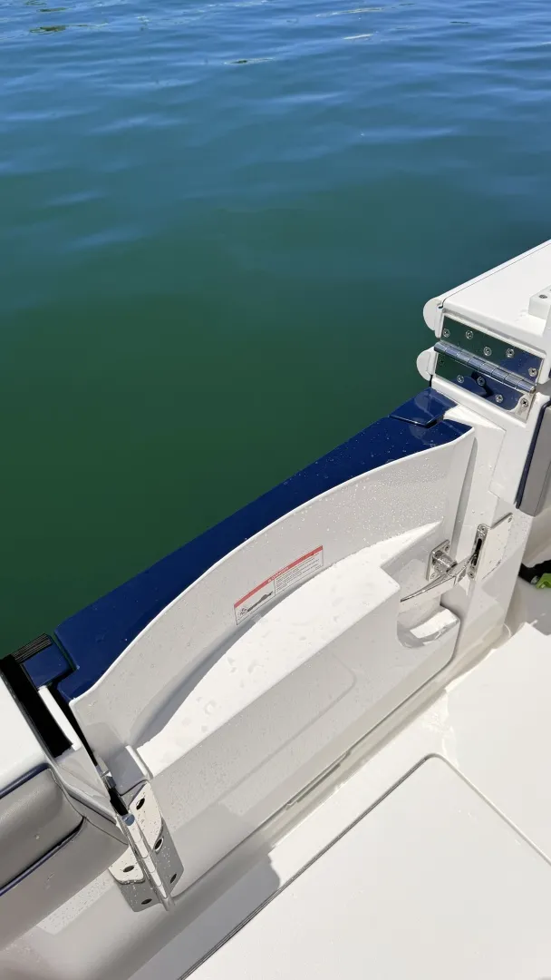 Slide: The Image of Valhalla Boatworks V33 2026 - 6076273