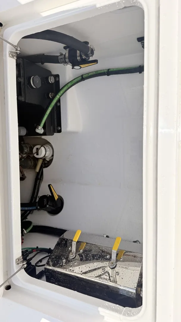 Slide: The Image of Valhalla Boatworks V33 2026 - 6076280