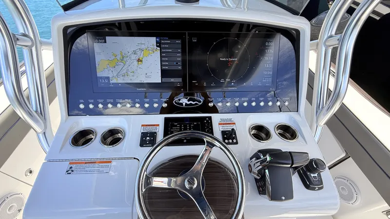 Slide: The Image of Valhalla Boatworks V33 2026 - 6076267