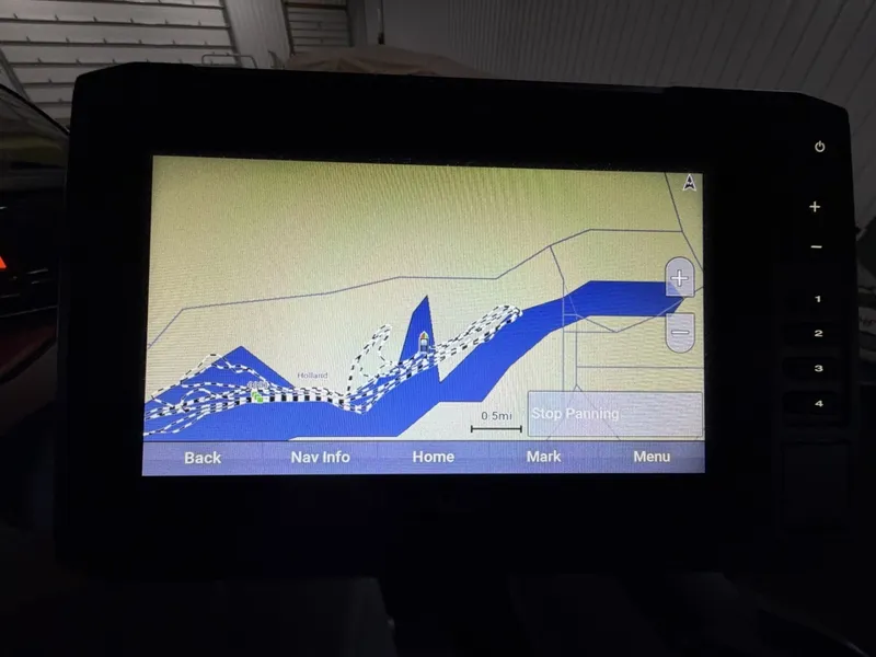 Slide: The Image of Bombardier Sea Doo Switch Cruise 21 2022 - 6076478